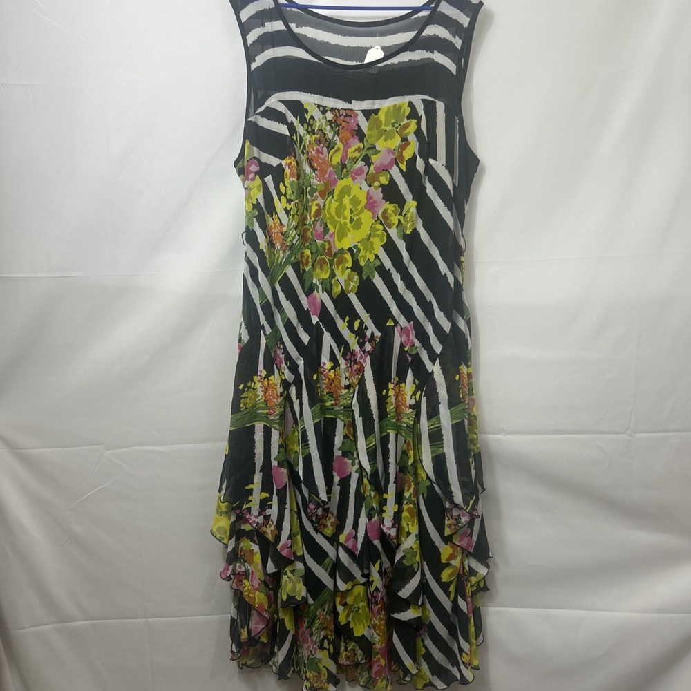 Women's Robbie Bee Floral Stripe Tiered Ruffle Sleve Handkerchief Hem Dress 24W